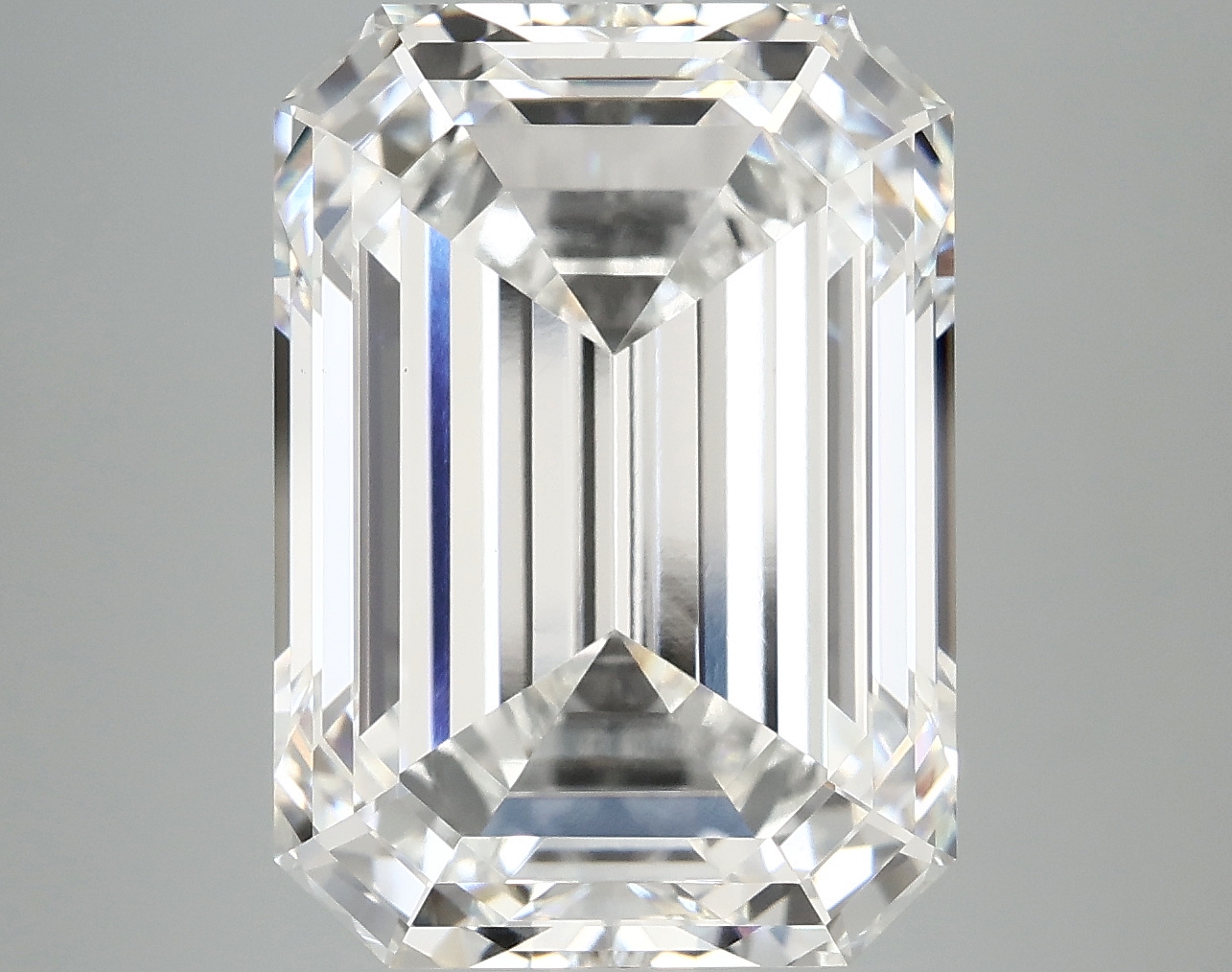 10.51 CT Emerald Diamond