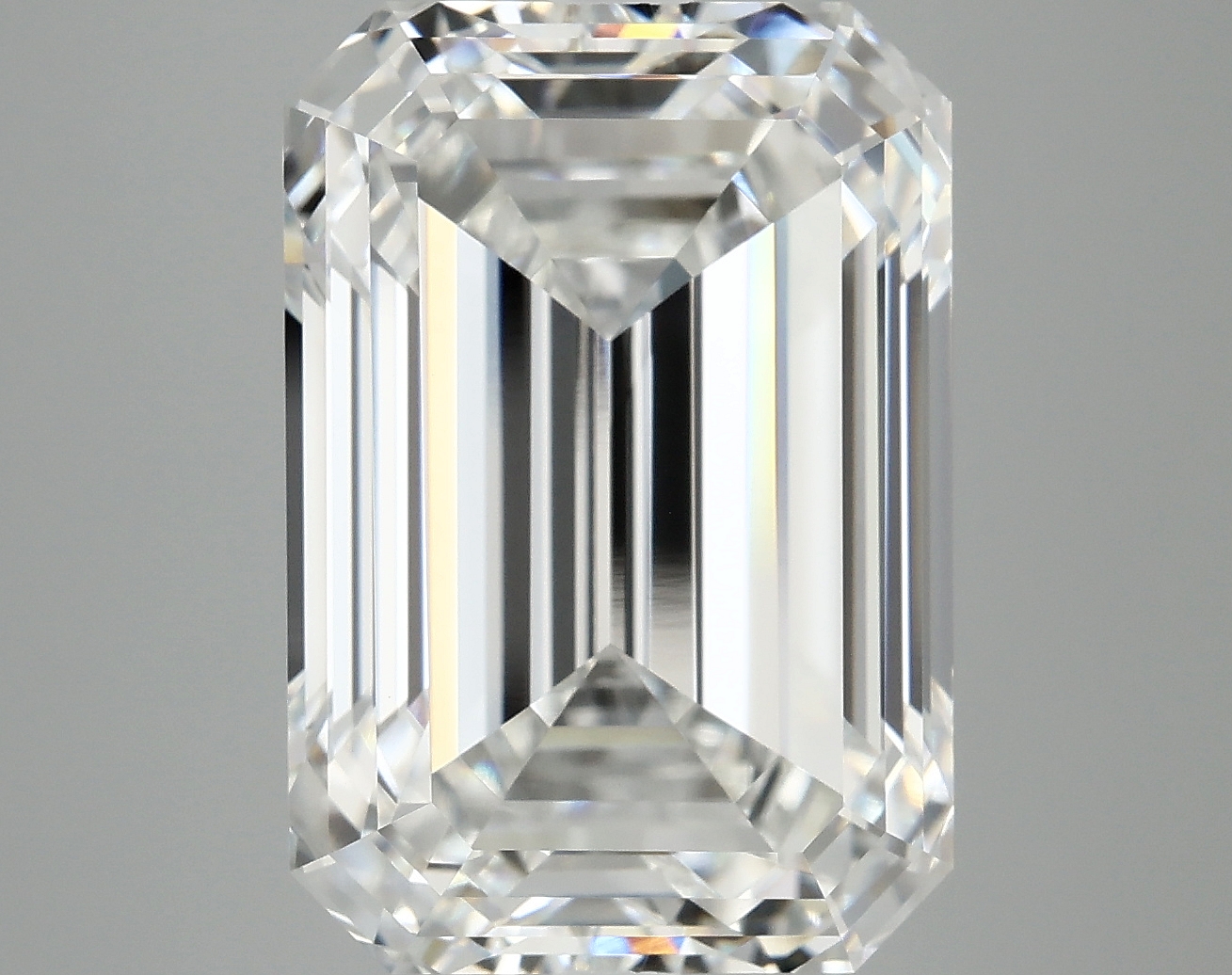 10.09 CT Emerald Diamond