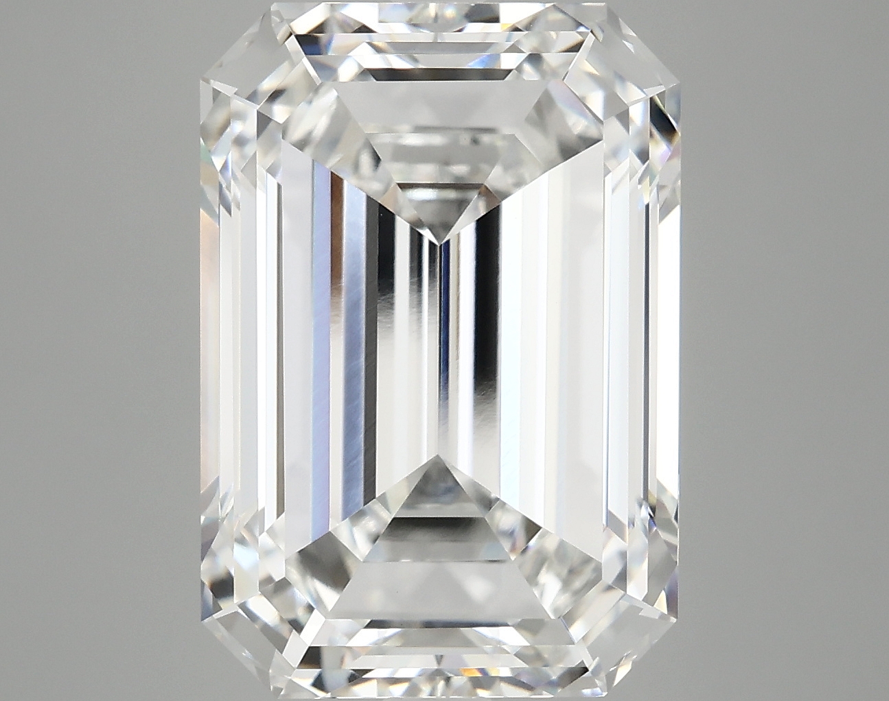 10.15 CT Emerald Diamond