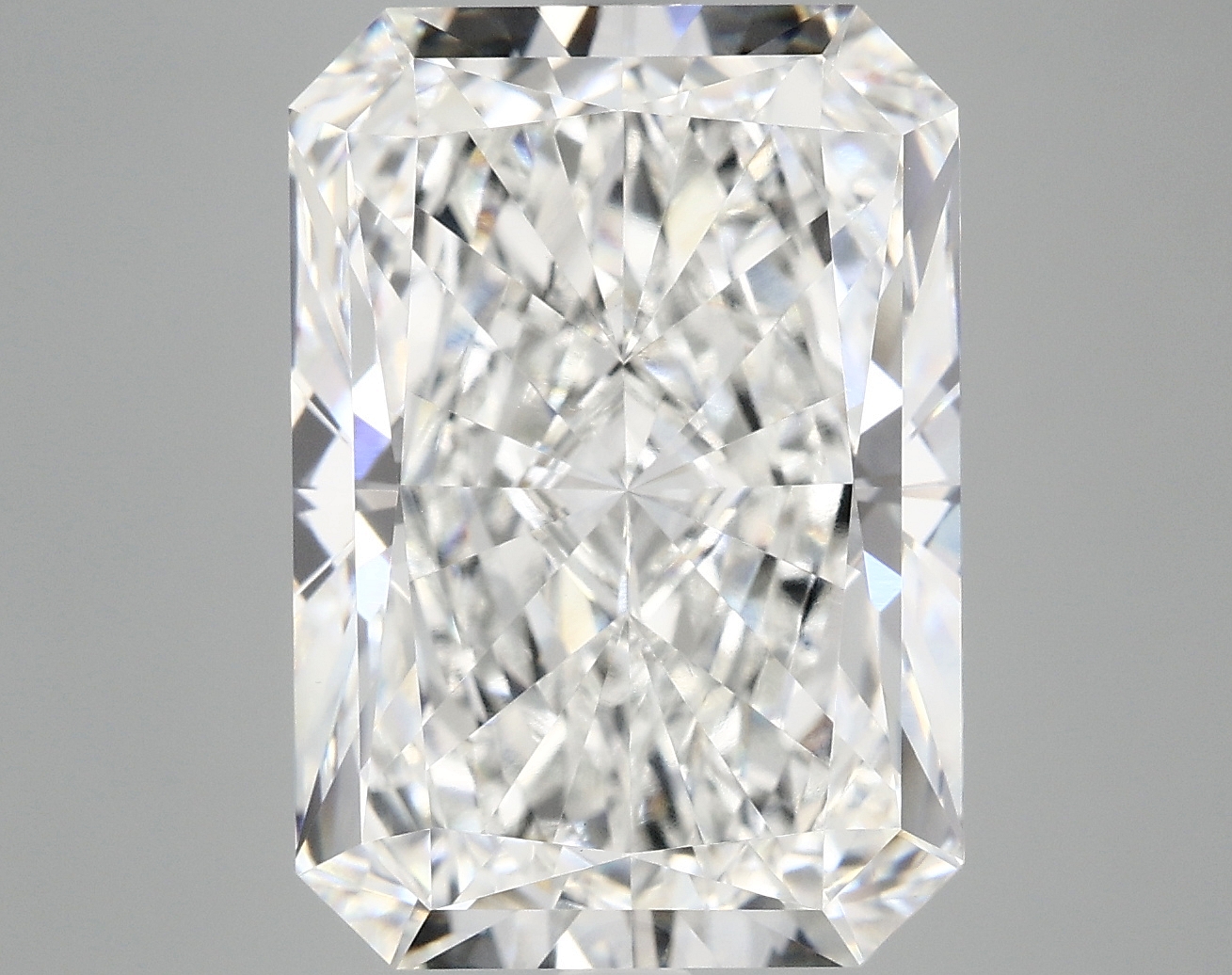 10.14 CT Radiant Diamond