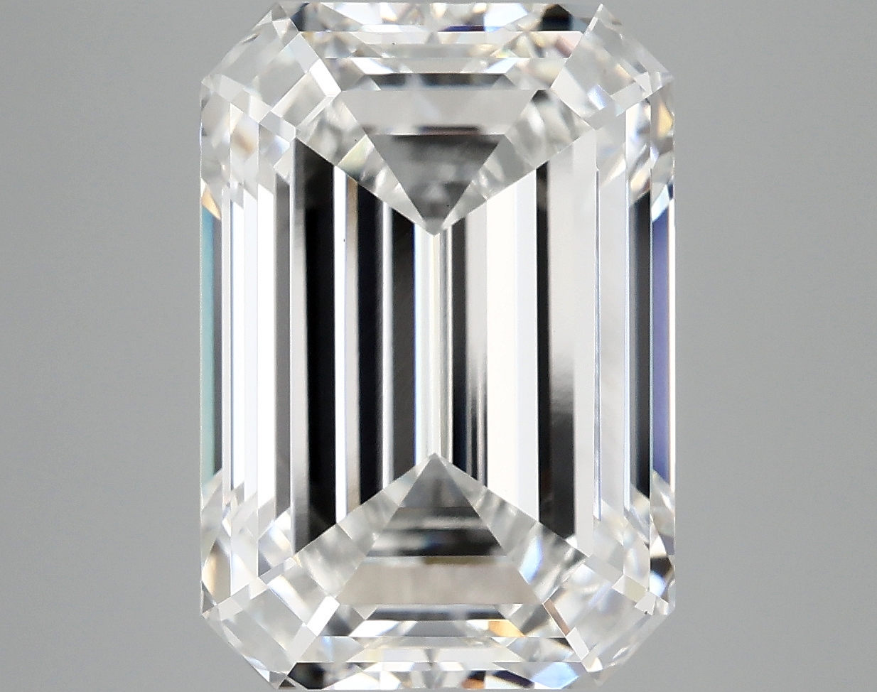 8.08 CT Emerald Diamond