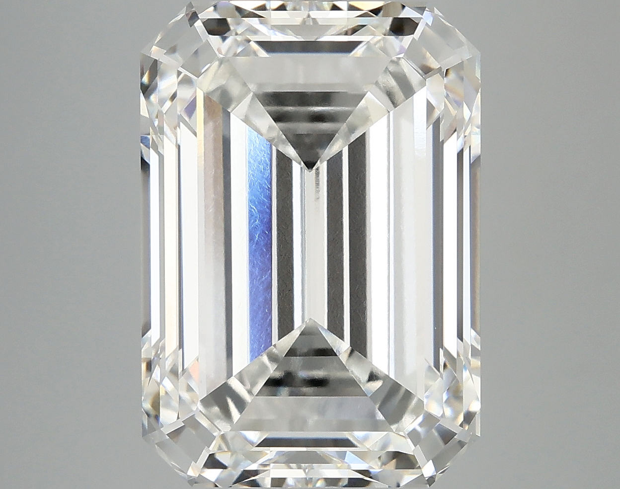 10.23 CT Emerald Diamond