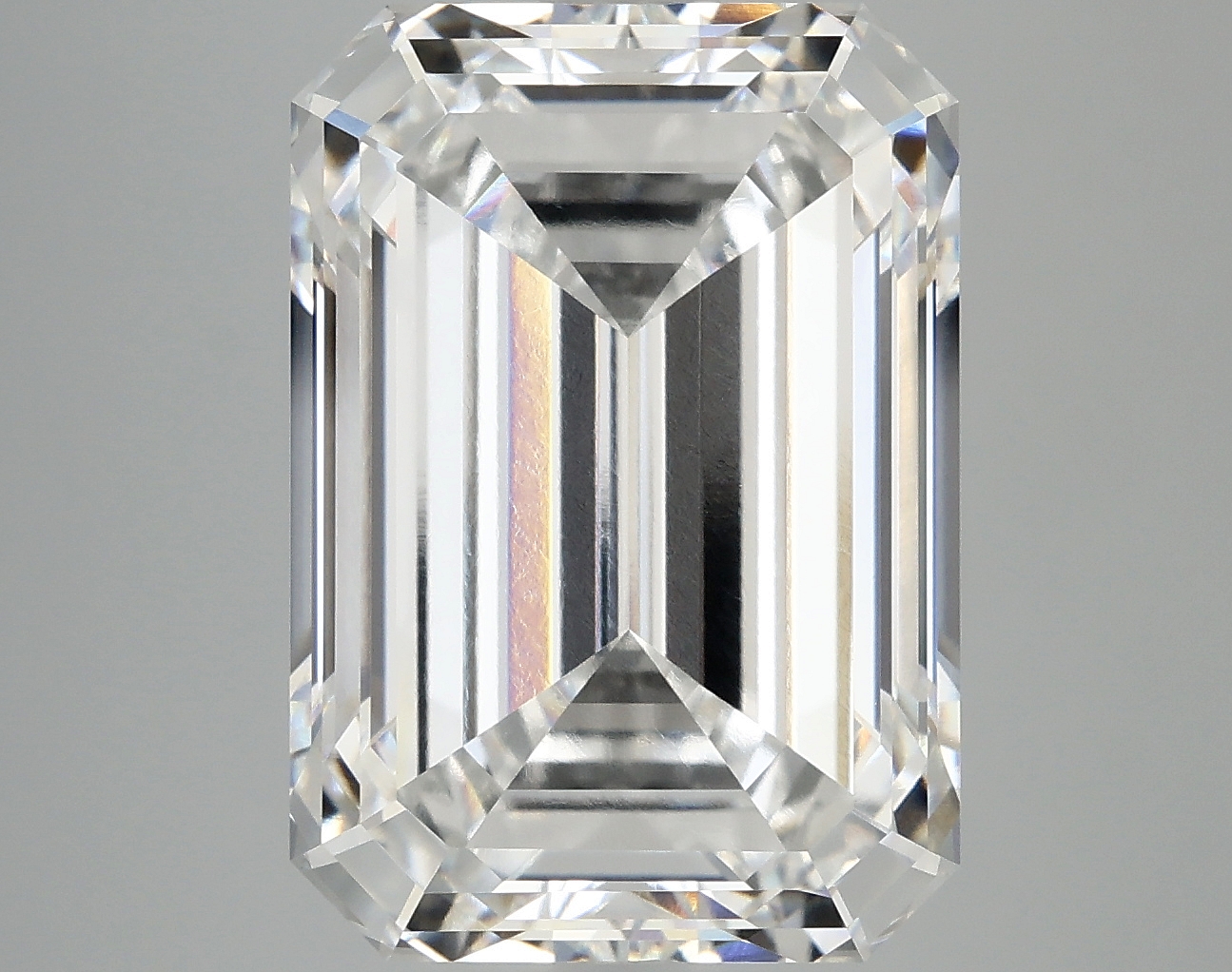 10.57 CT Emerald Diamond