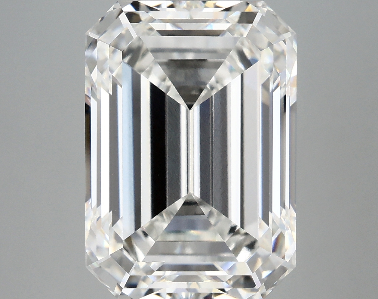 10.39 CT Emerald Diamond