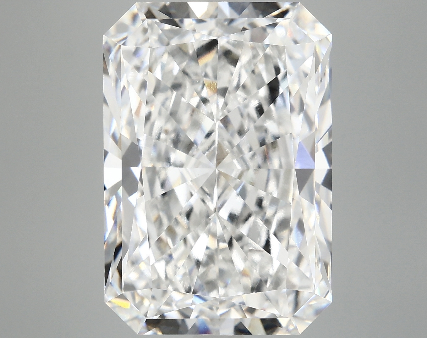 10.63 CT Radiant Diamond