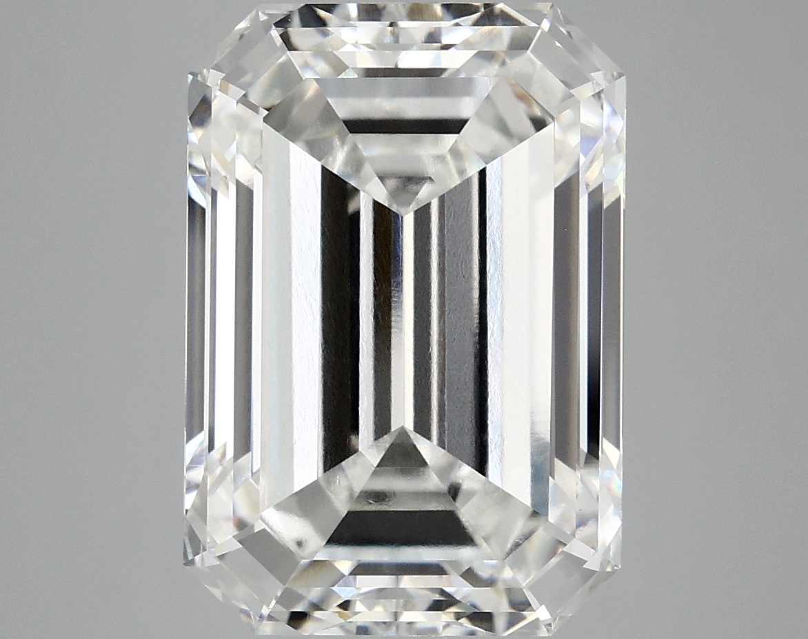 8.05 CT Emerald Diamond