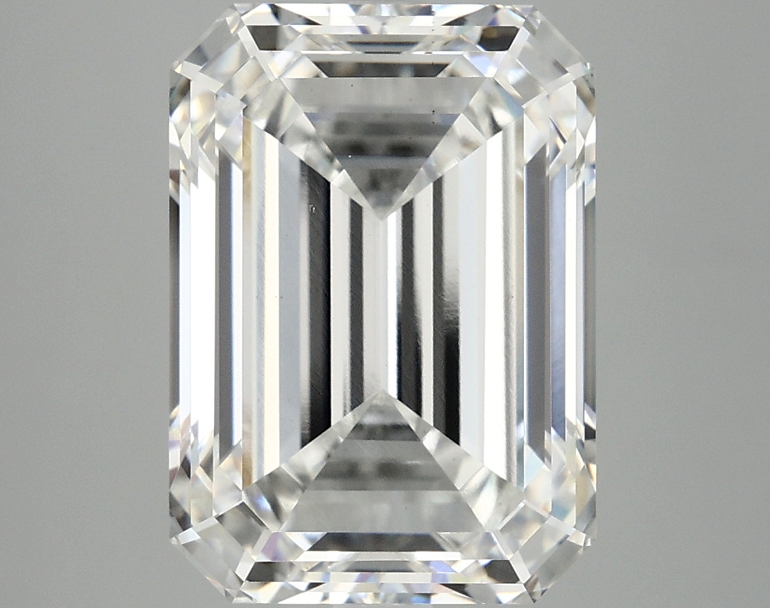 7.18 CT Emerald Diamond