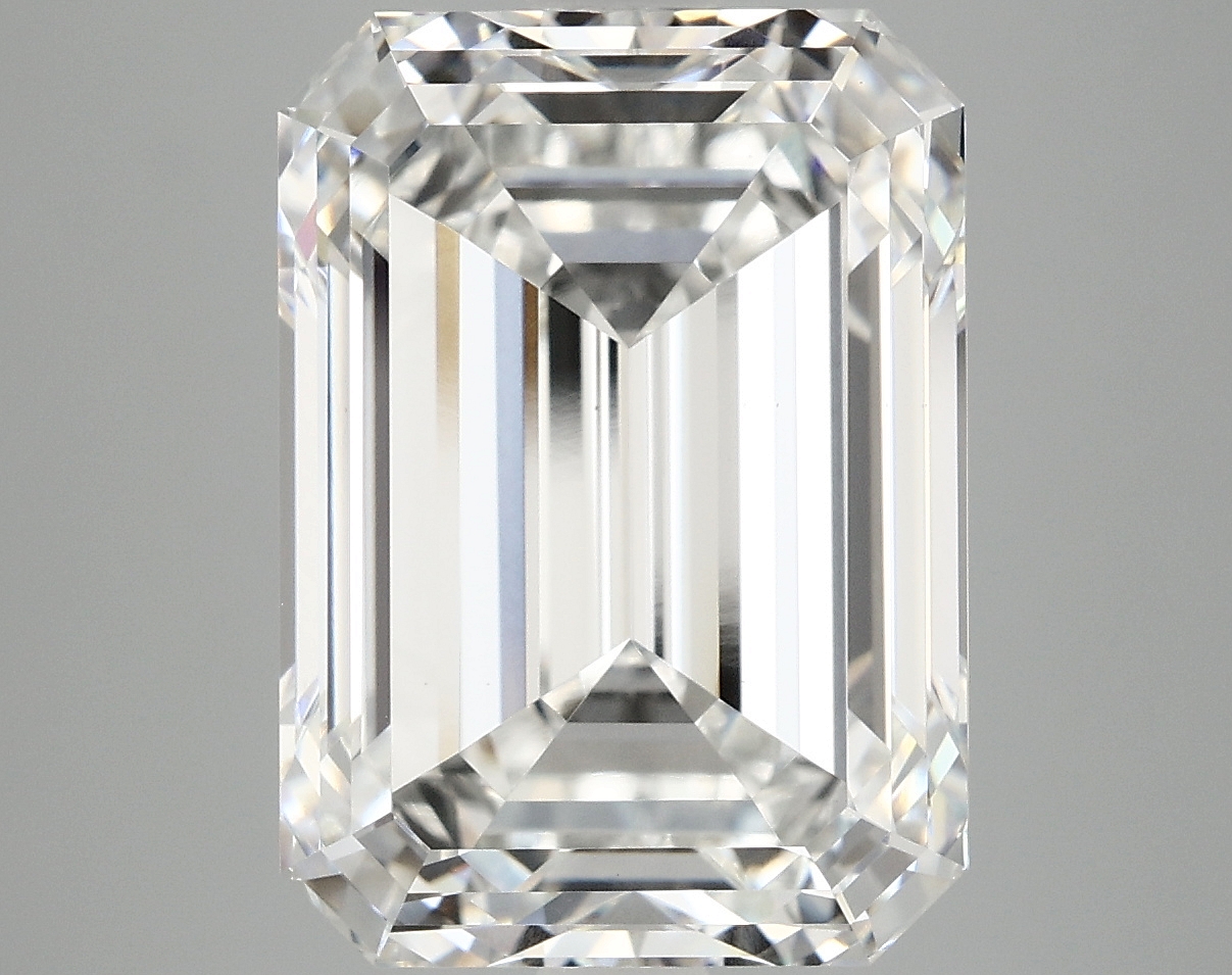 8.77 CT Emerald Diamond