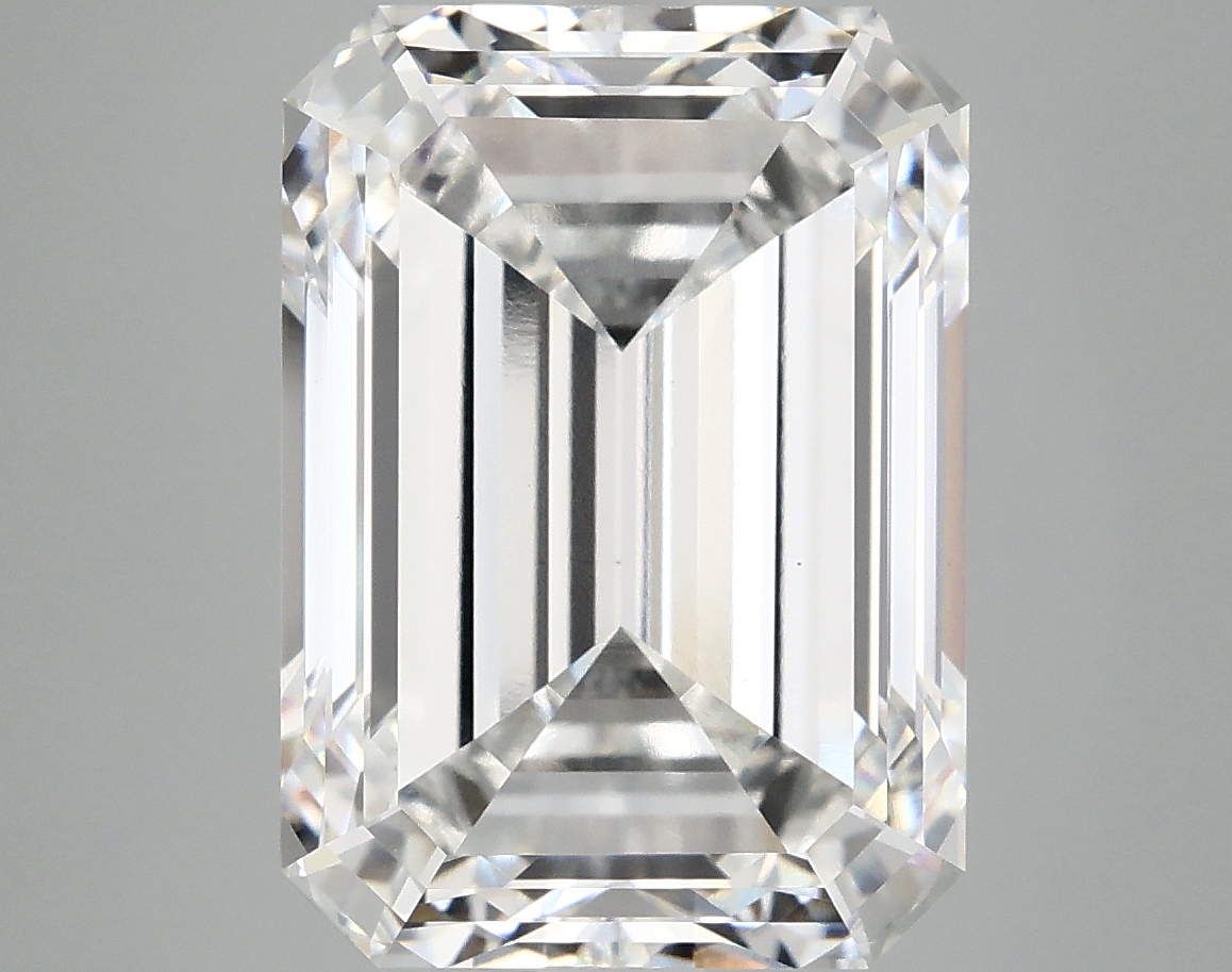 8.40 CT Emerald Diamond