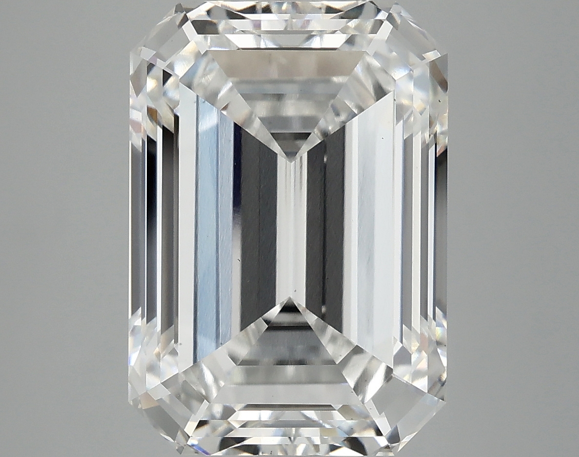 8.21 CT Emerald Diamond