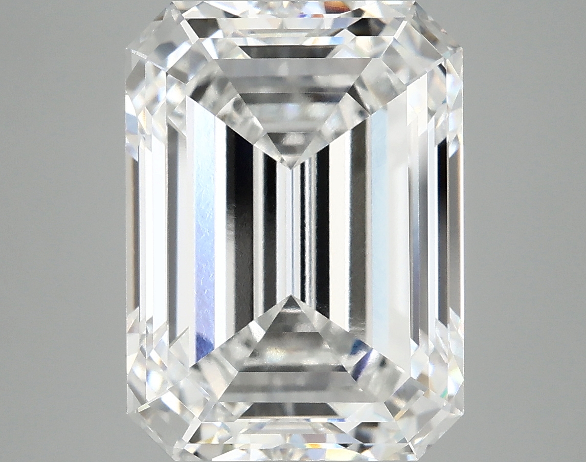 8.37 CT Emerald Diamond