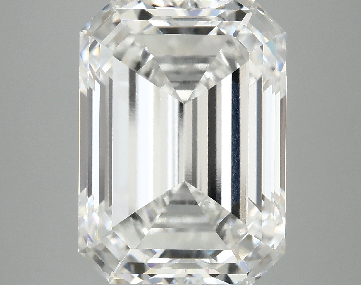 9.18 CT Emerald Diamond