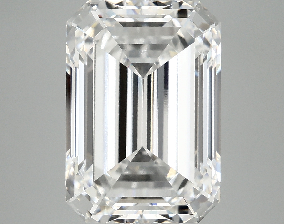 8.38 CT Emerald Diamond