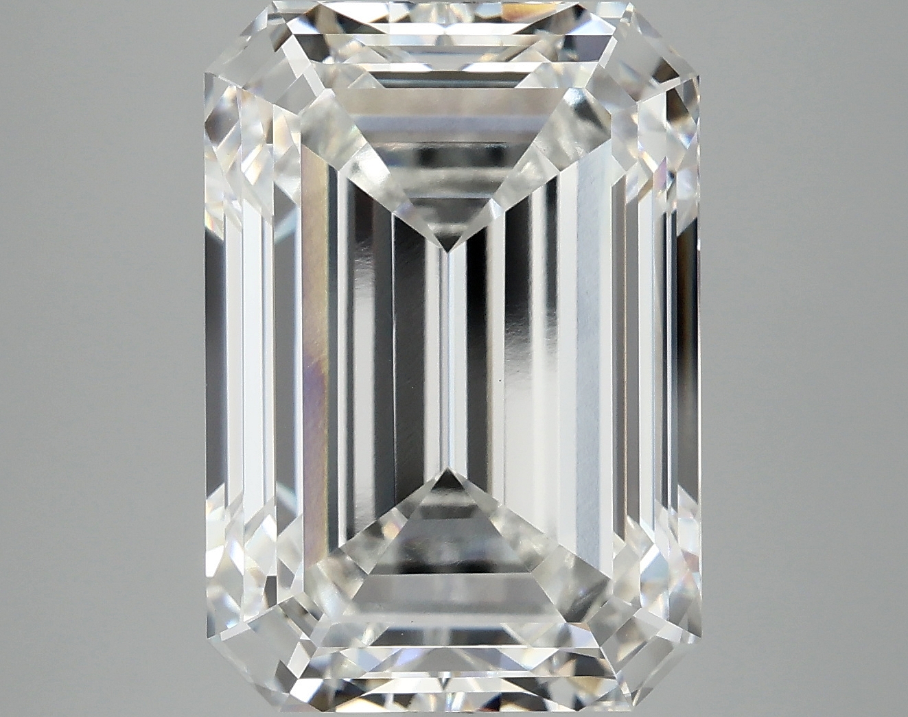 10.83 CT Emerald Diamond