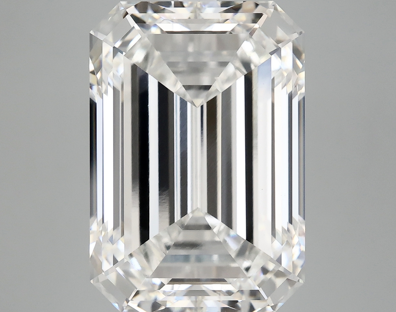 10.18 CT Emerald Diamond