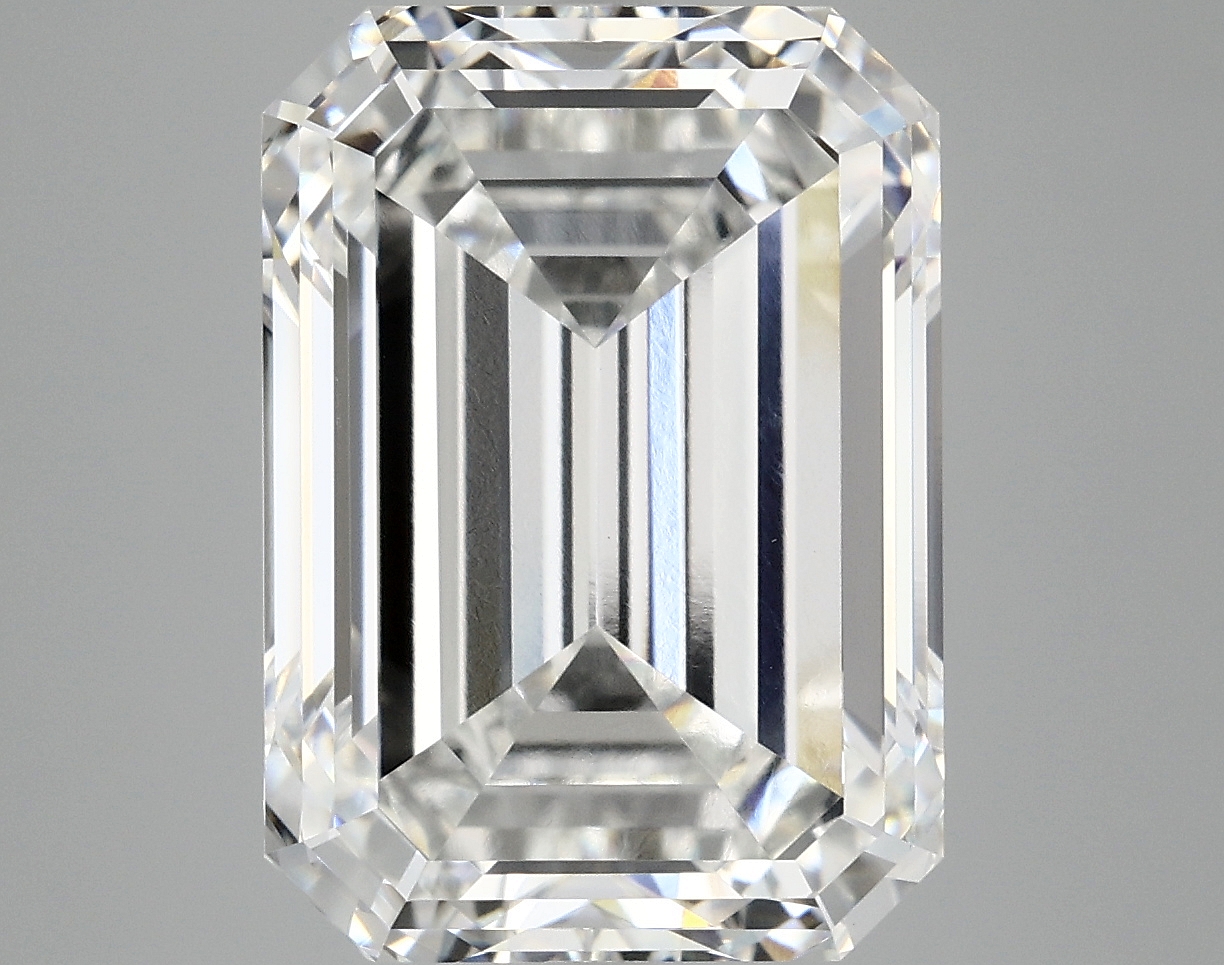 10.04 CT Emerald Diamond