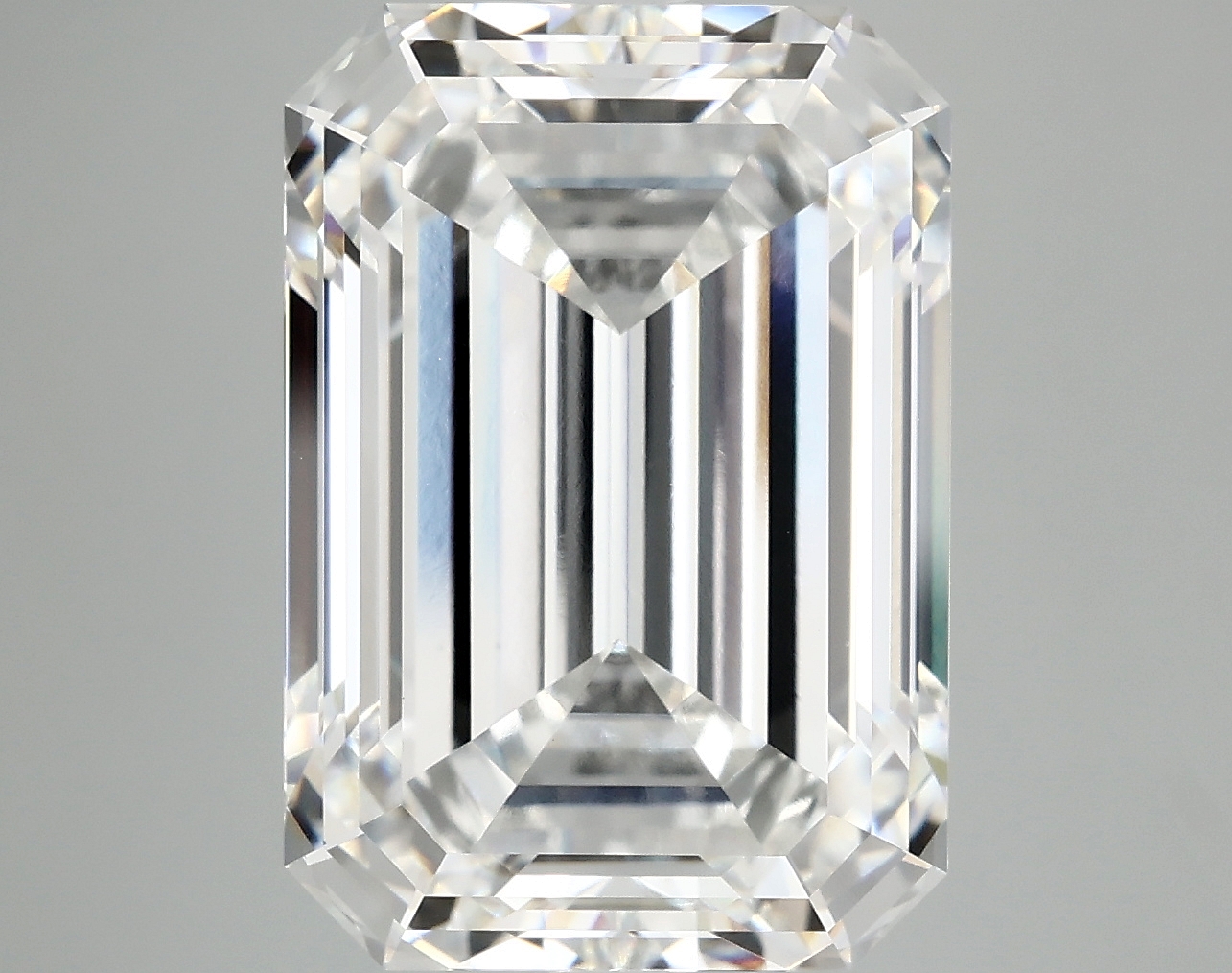 10.36 CT Emerald Diamond