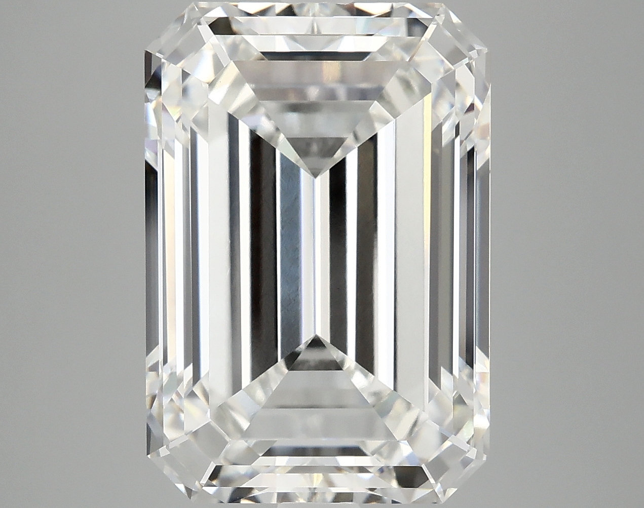 9.03 CT Emerald Diamond