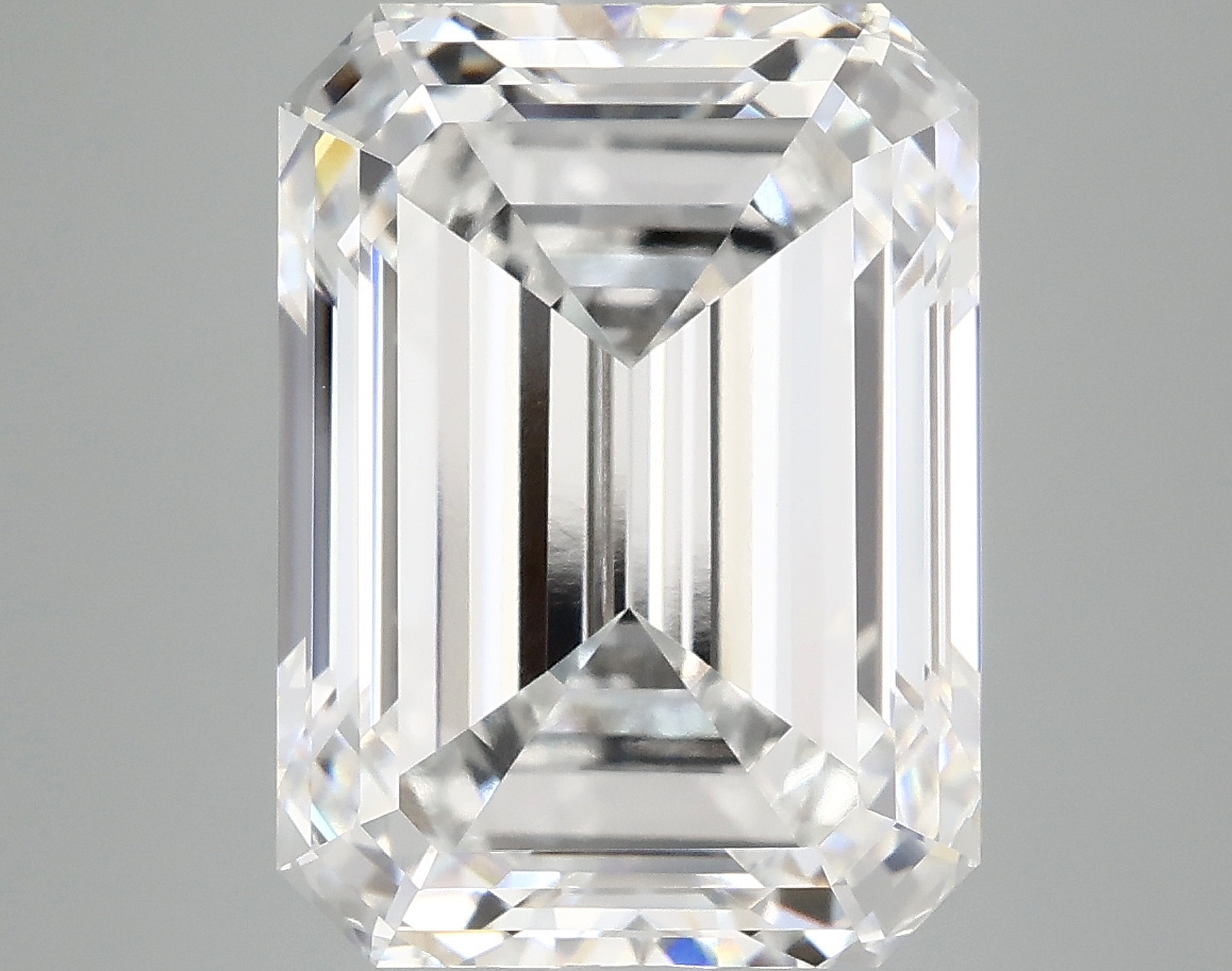 8.49 CT Emerald Diamond