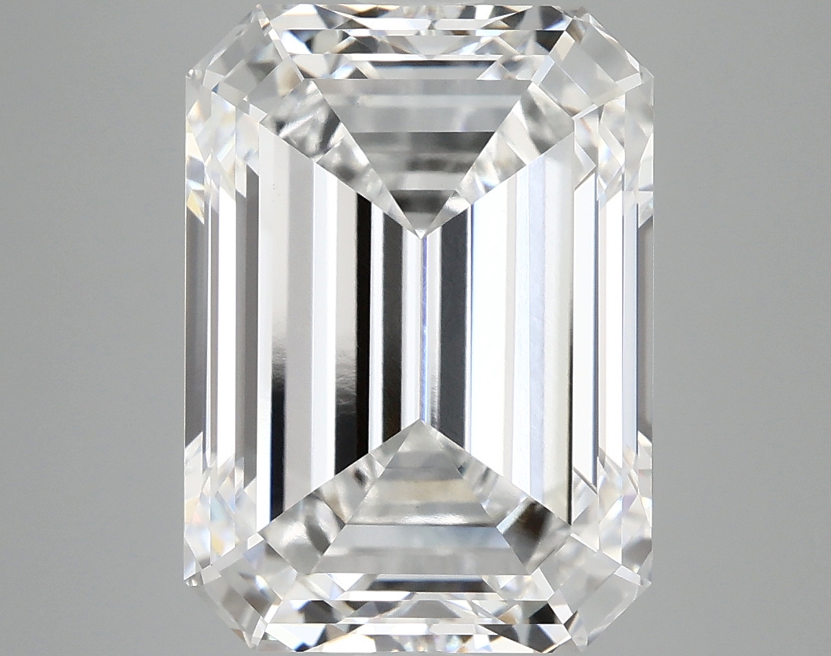 8.23 CT Emerald Diamond