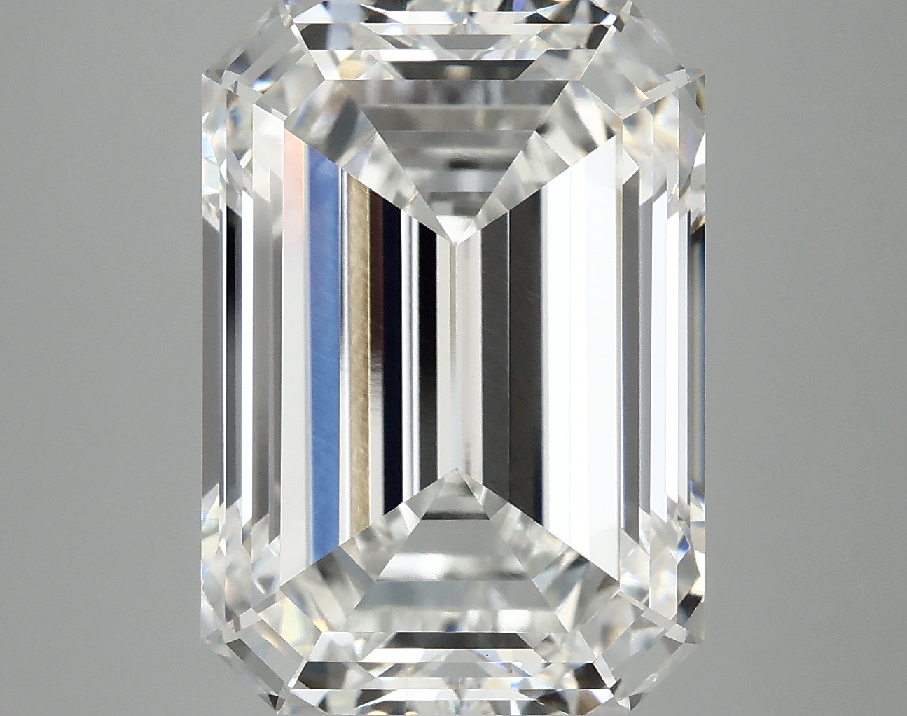 10.32 CT Emerald Diamond