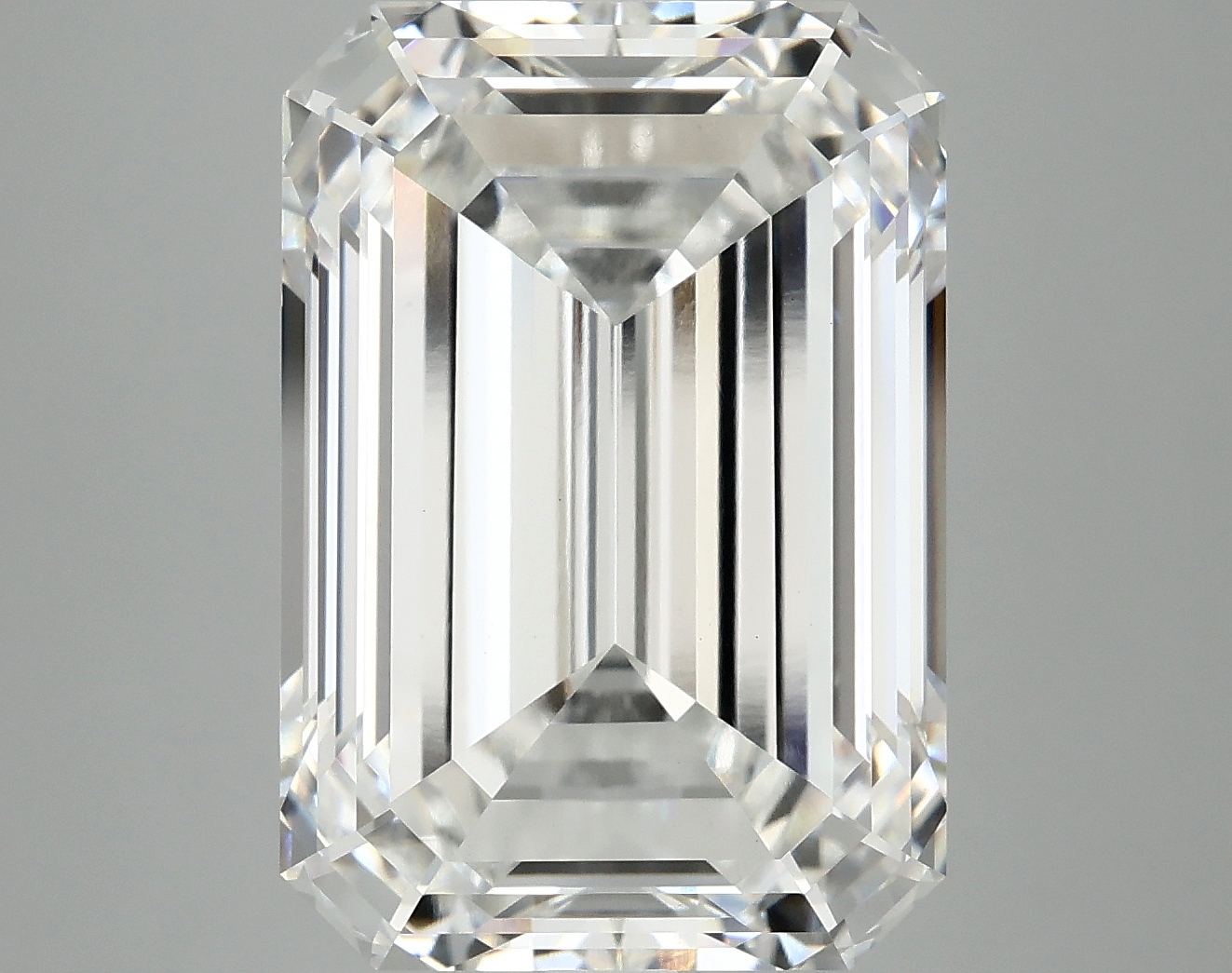 10.19 CT Emerald Diamond