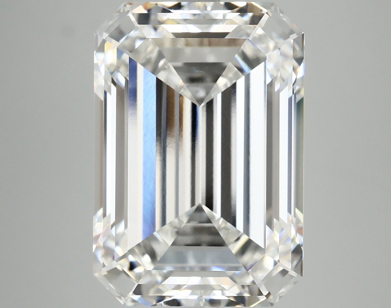 10.35 CT Emerald Diamond