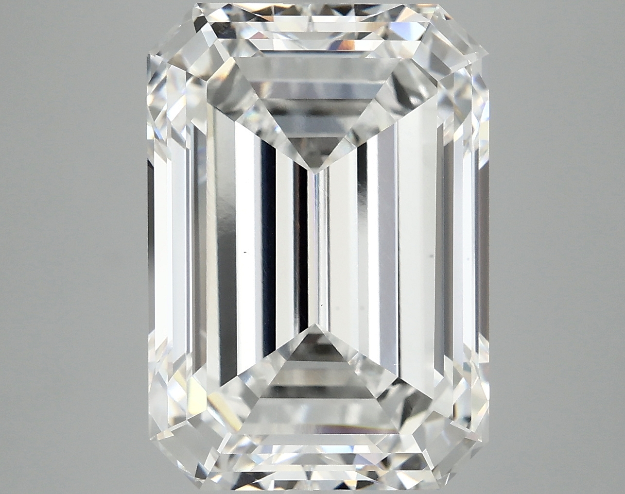 10.62 CT Emerald Diamond