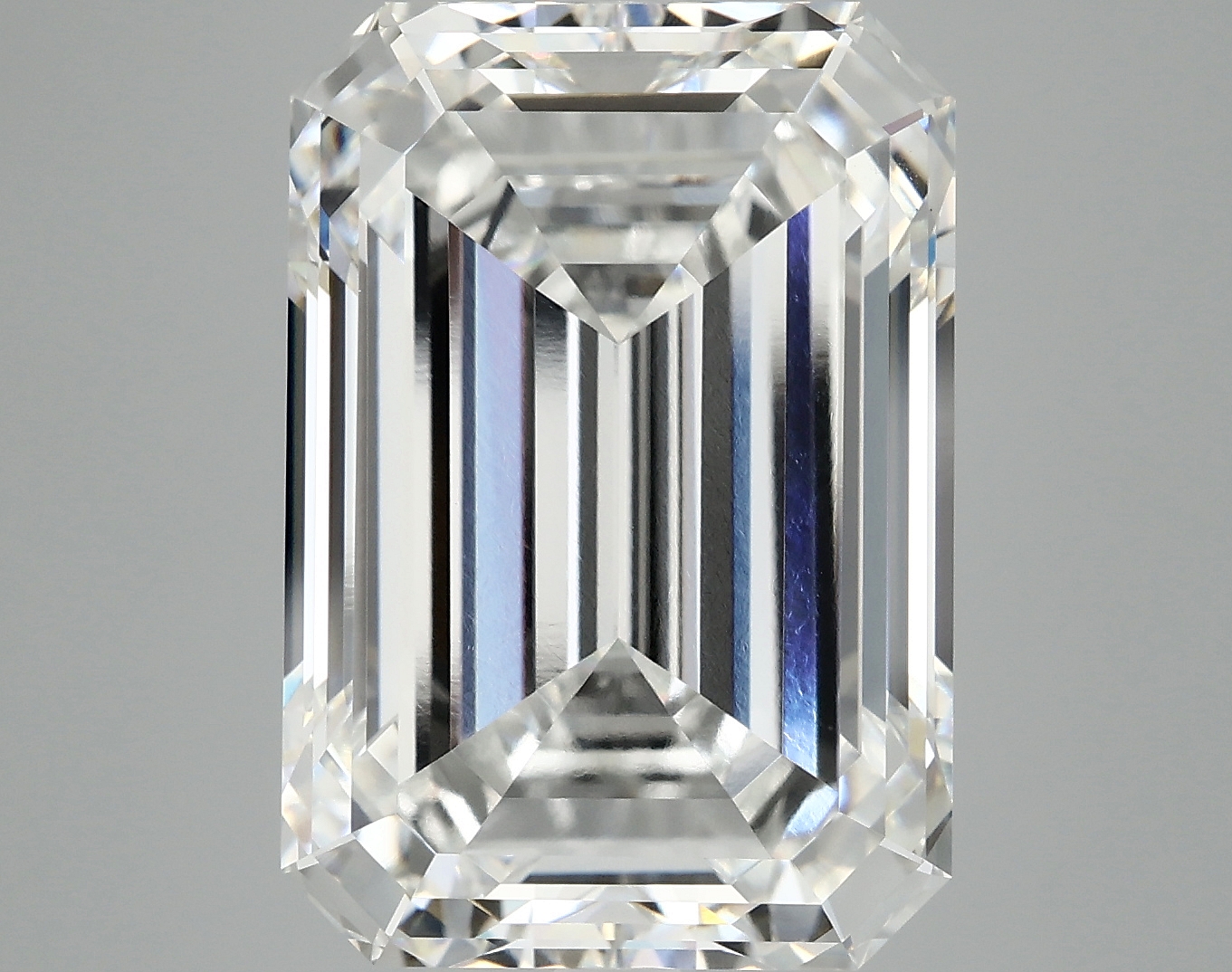 12.03 CT Emerald Diamond