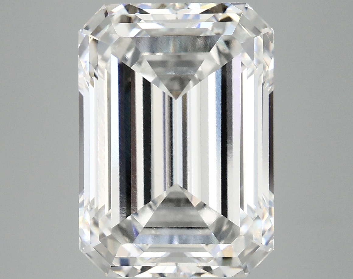 8.15 CT Emerald Diamond