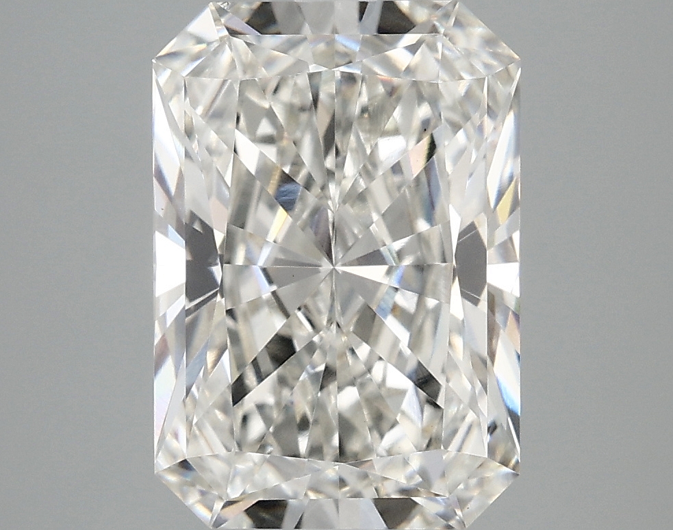 4.10 CT Radiant Diamond
