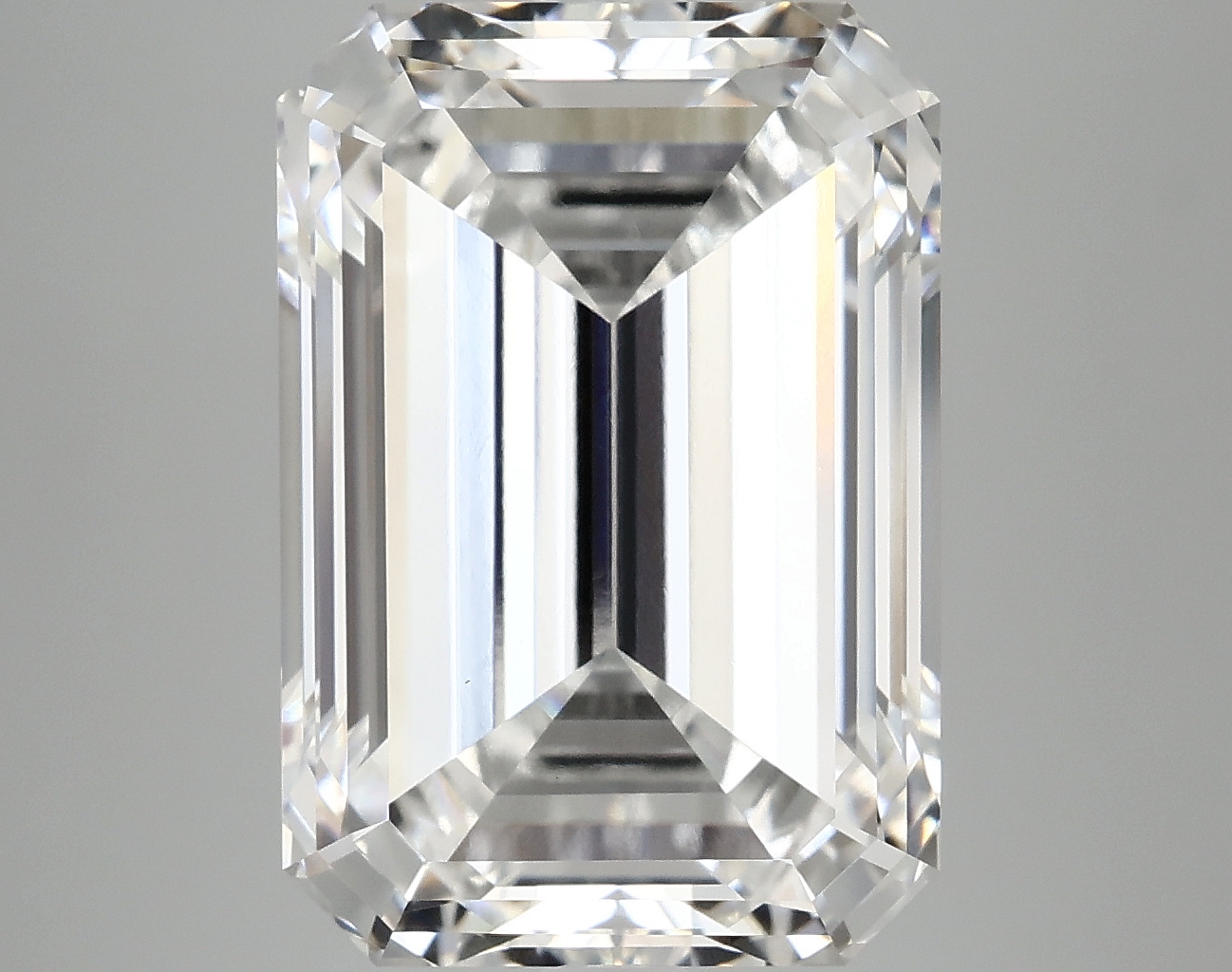 10.09 CT Emerald Diamond
