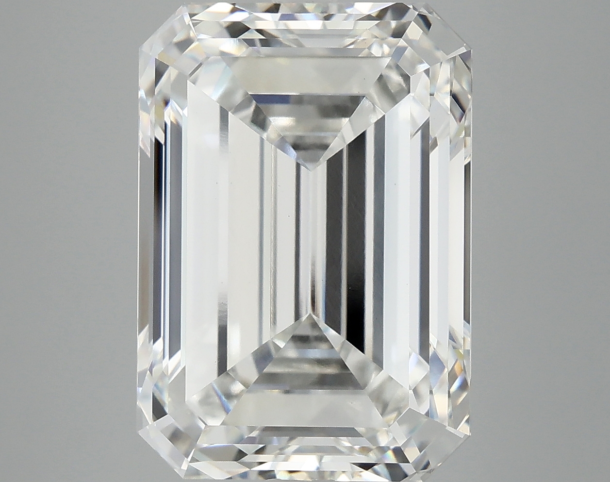 10.24 CT Emerald Diamond