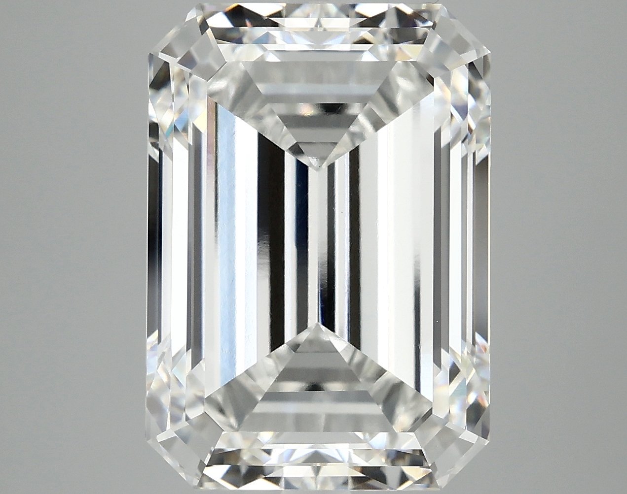 10.28 CT Emerald Diamond