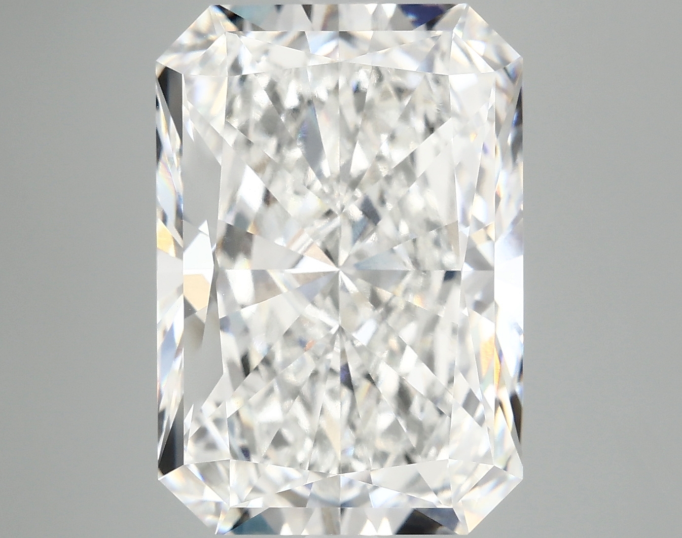 10.37 CT Radiant Diamond