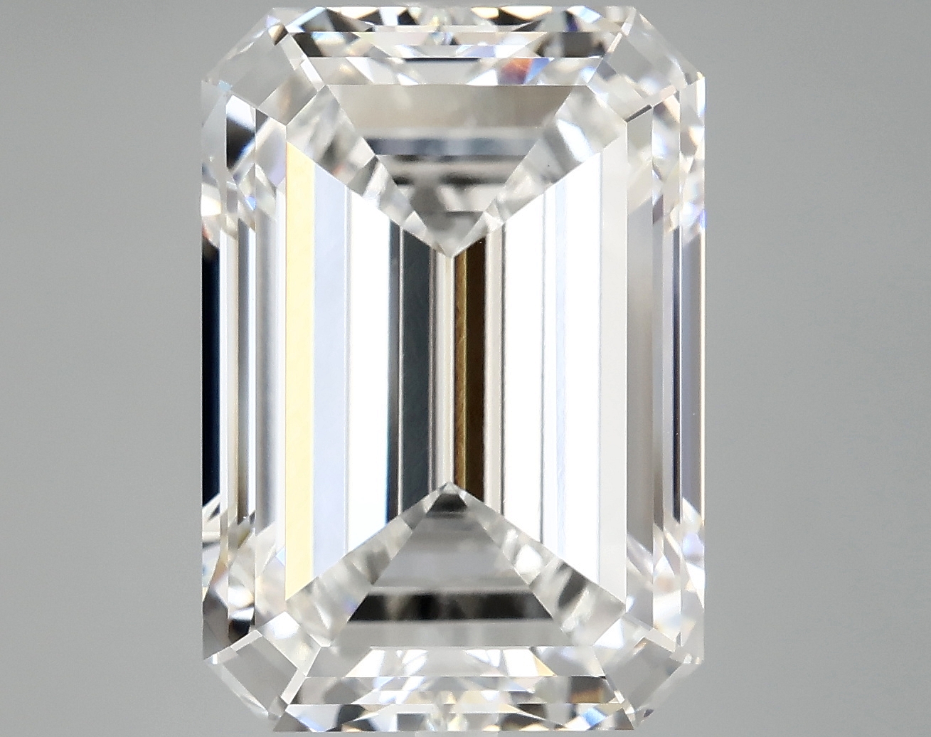 11.06 CT Emerald Diamond