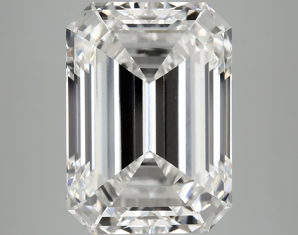 7.80 CT Emerald Diamond