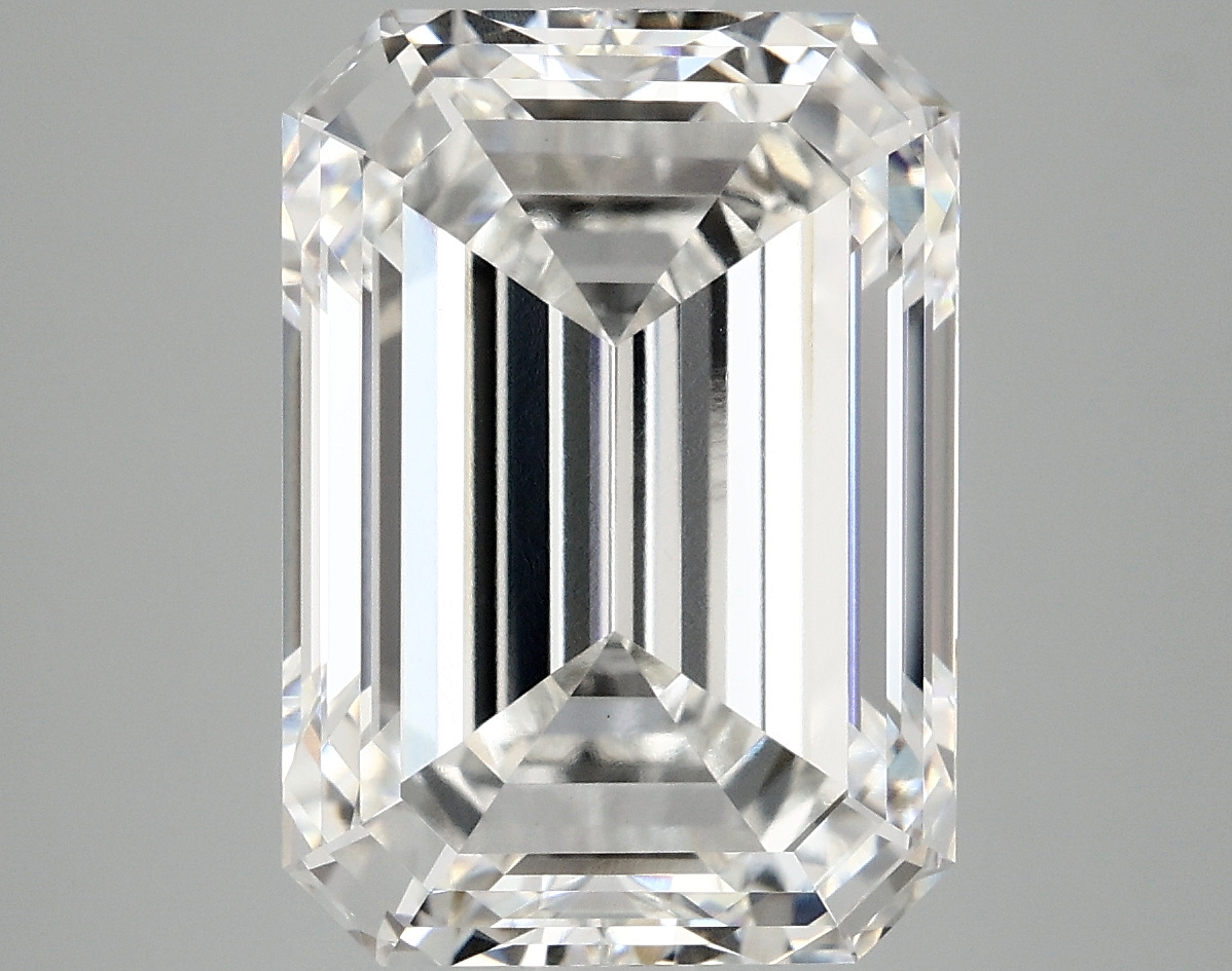 8.15 CT Emerald Diamond