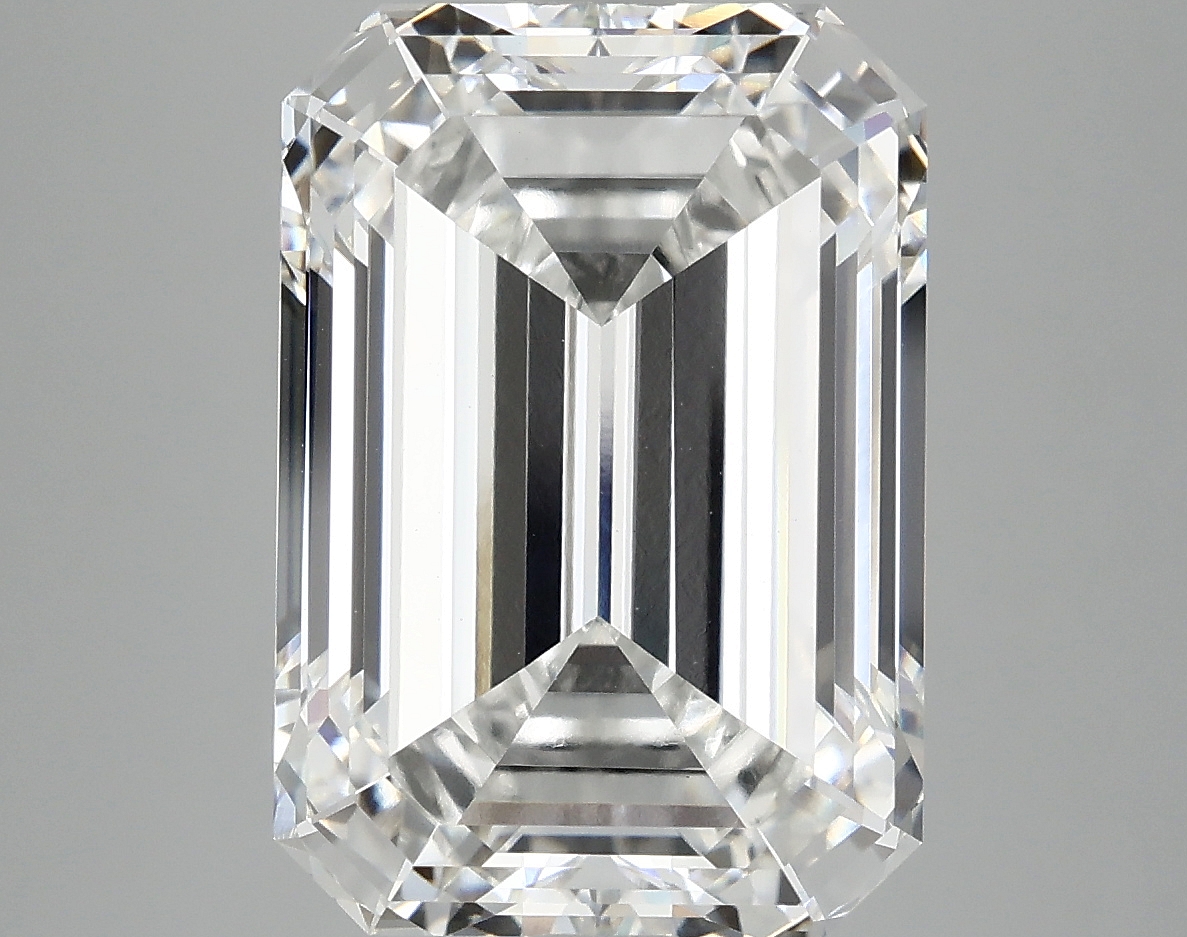 8.21 CT Emerald Diamond