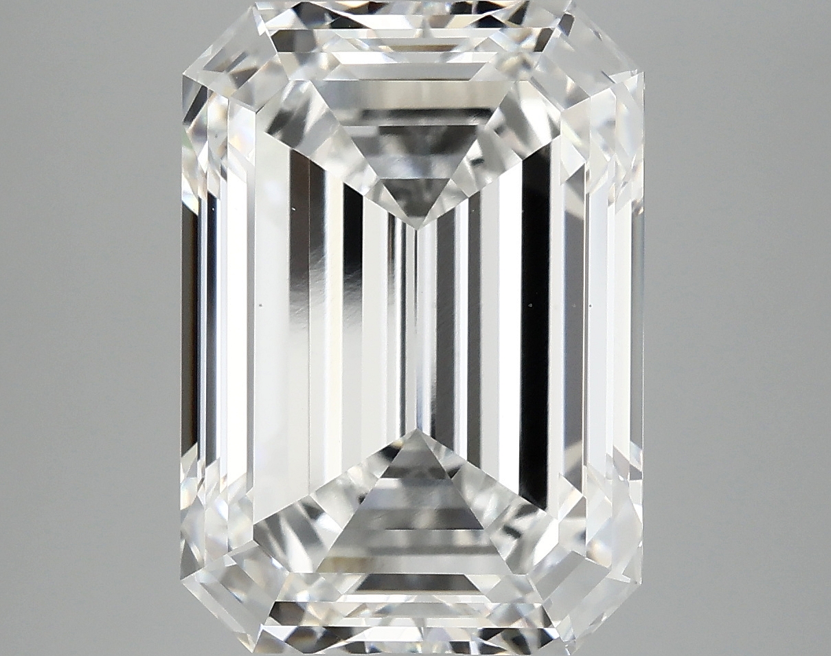 9.39 CT Emerald Diamond