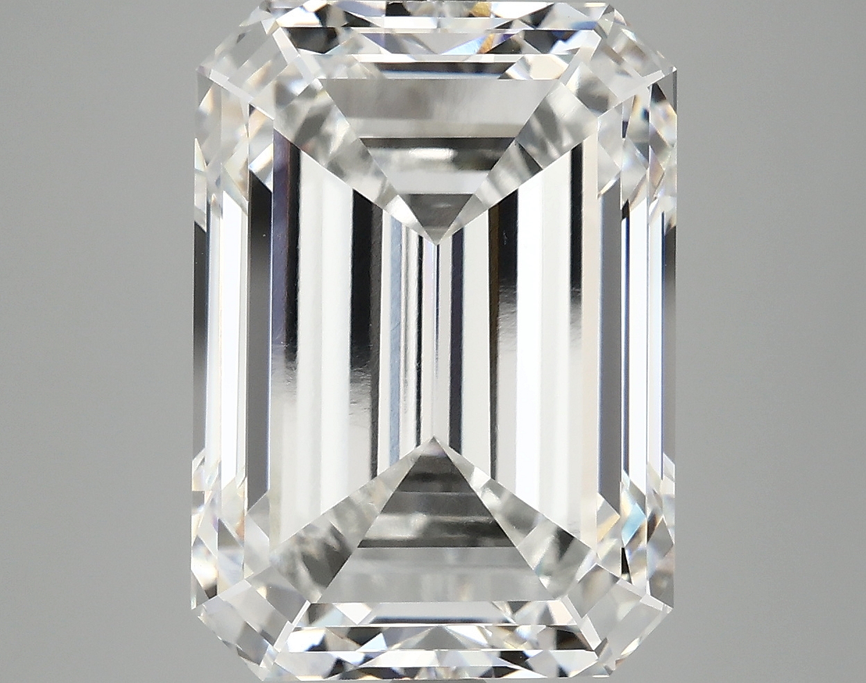 10.18 CT Emerald Diamond