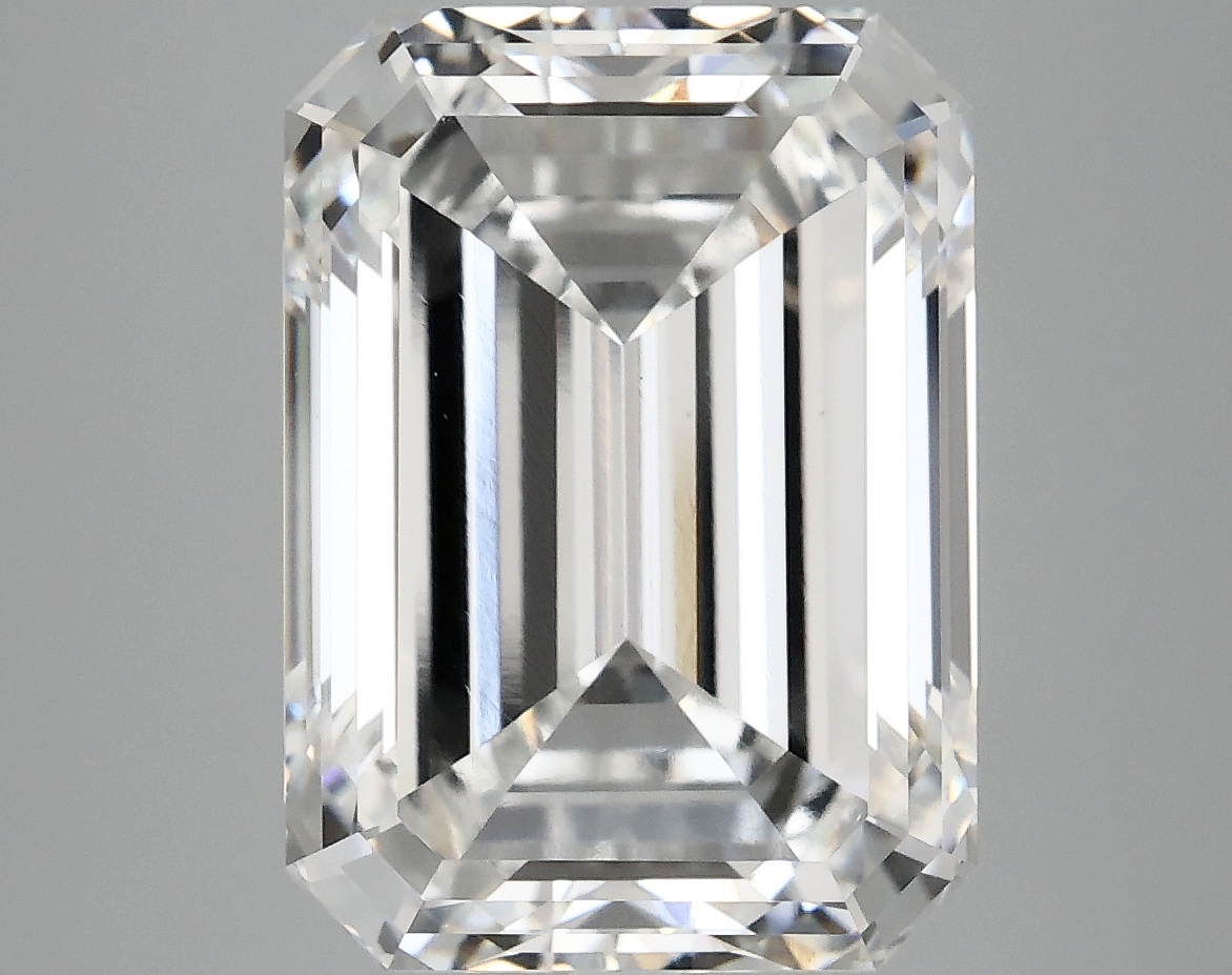 8.05 CT Emerald Diamond