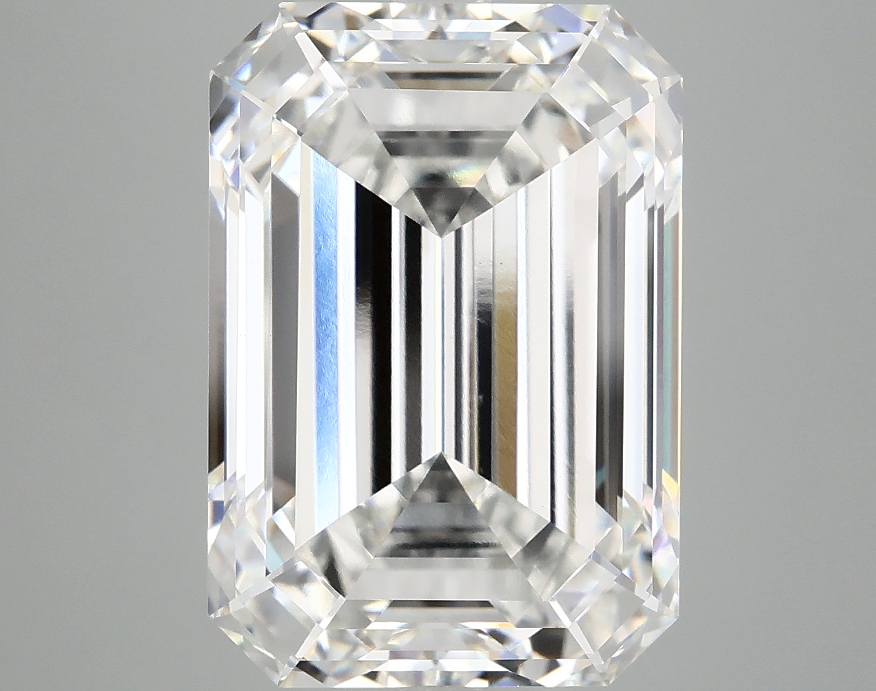 10.49 CT Emerald Diamond