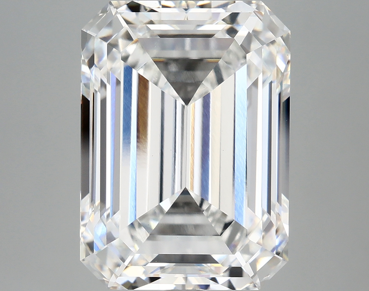 10.13 CT Emerald Diamond