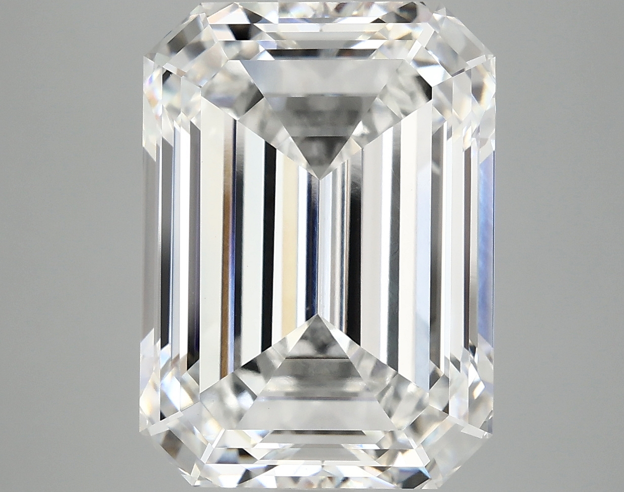 10.09 CT Emerald Diamond