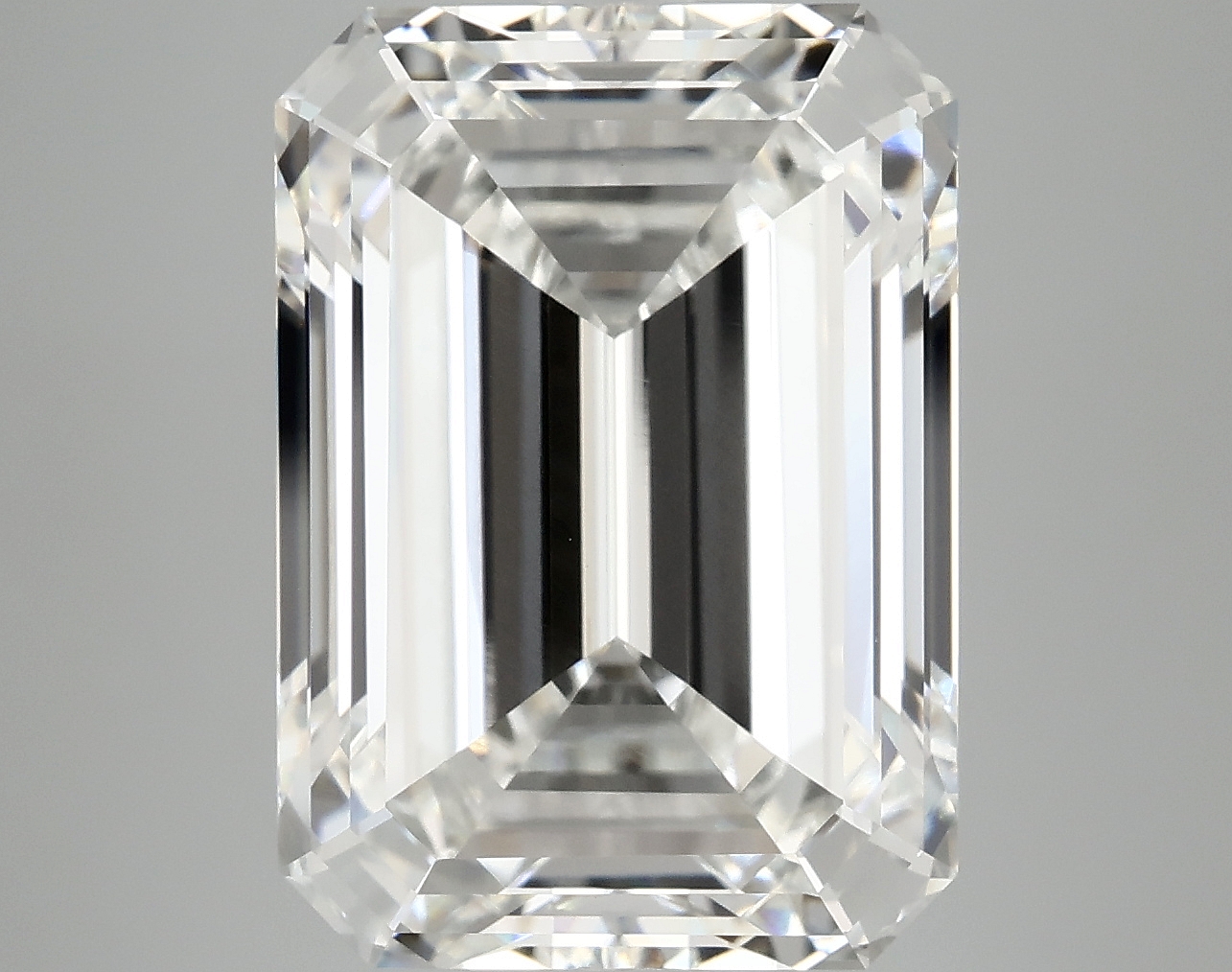 10.38 CT Emerald Diamond