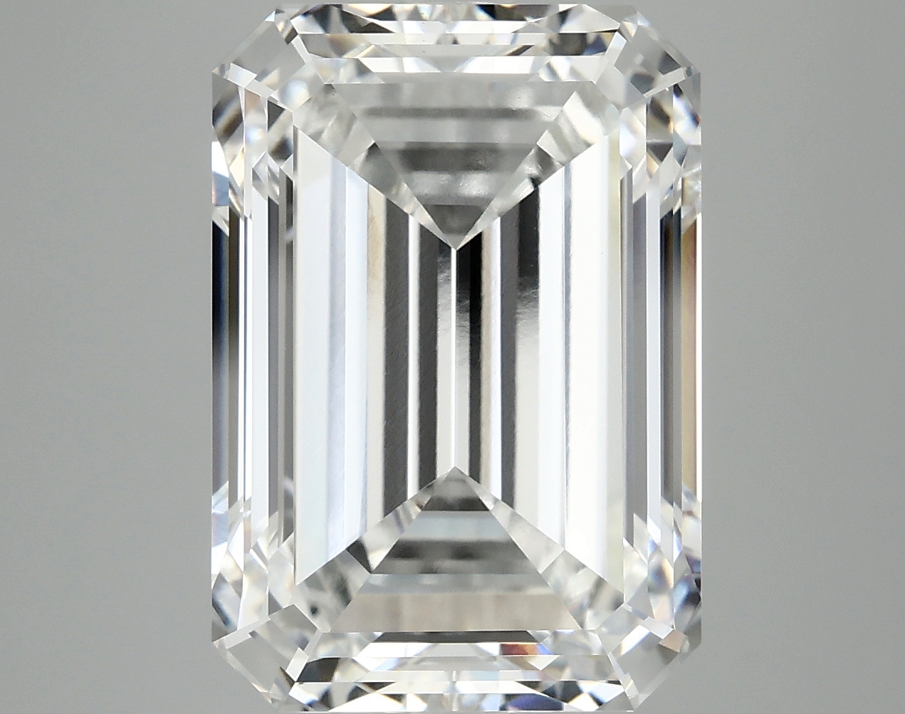 10.28 CT Emerald Diamond