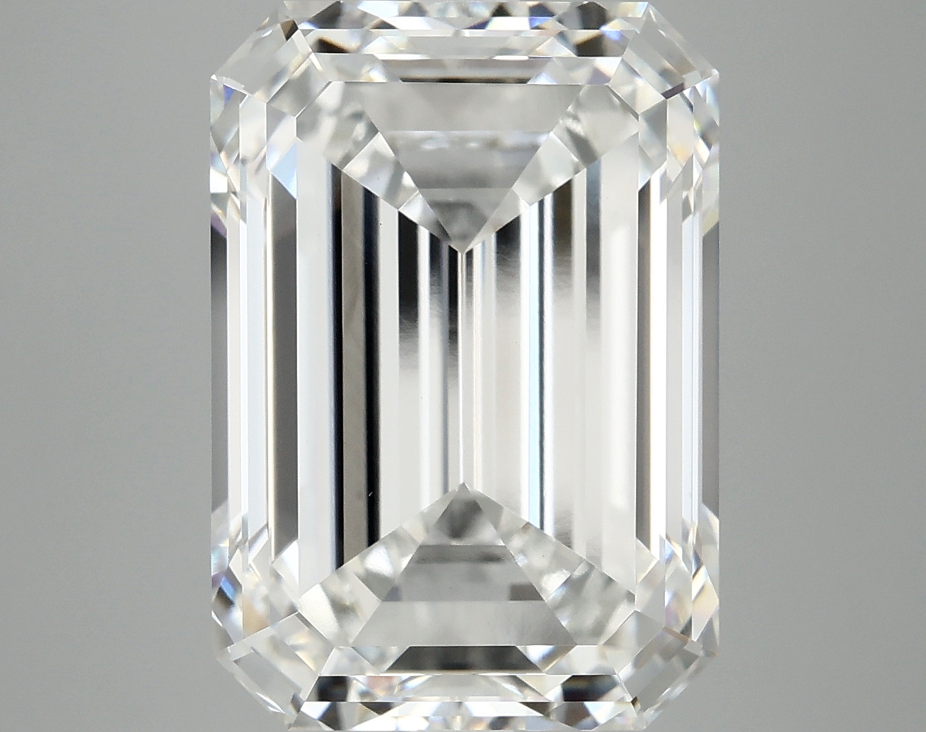 10.12 CT Emerald Diamond