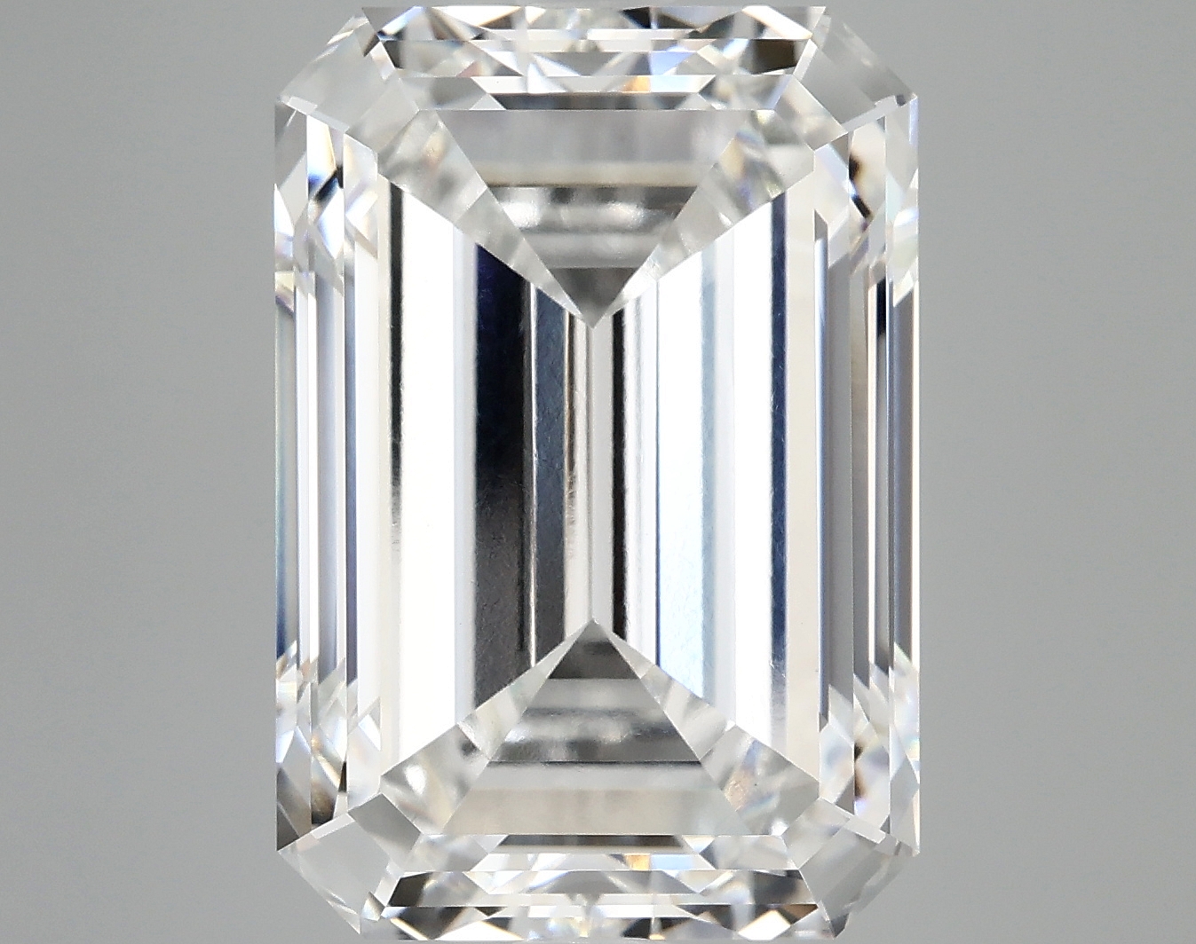 10.53 CT Emerald Diamond