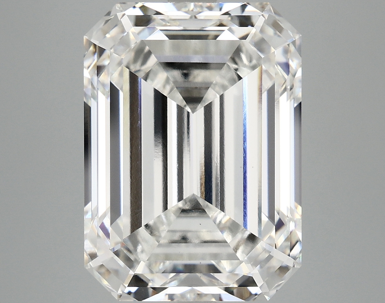 10.65 CT Emerald Diamond